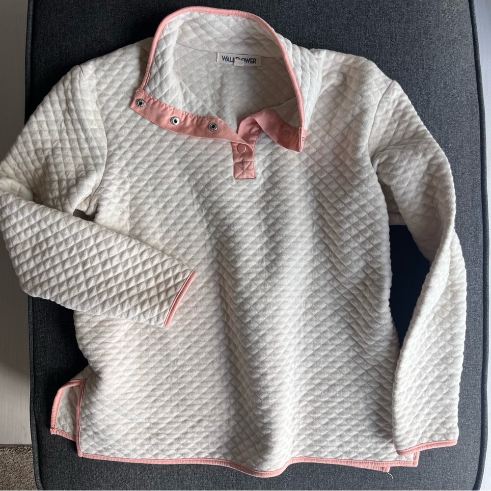 Wallflower Quilted Cream Pullover